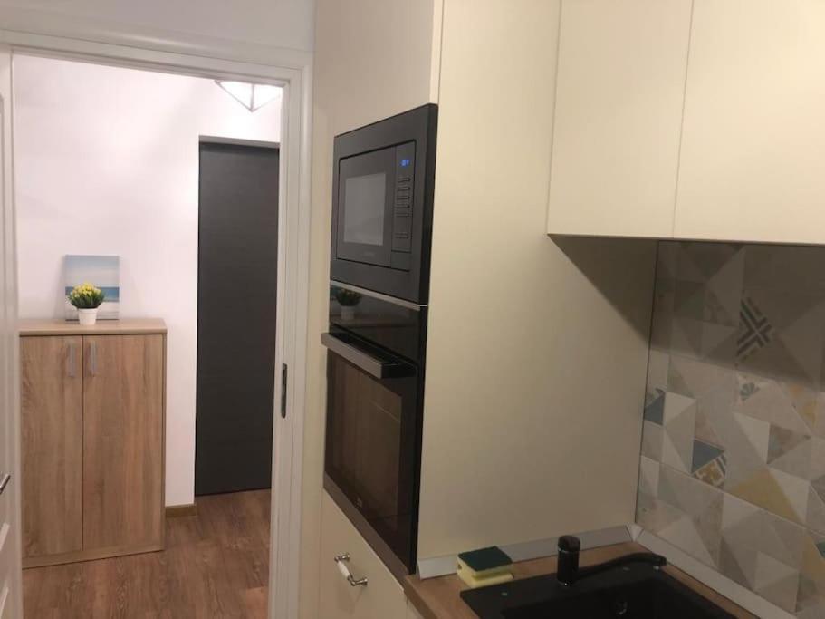 Regie Sunset Apartment Boekarest Buitenkant foto